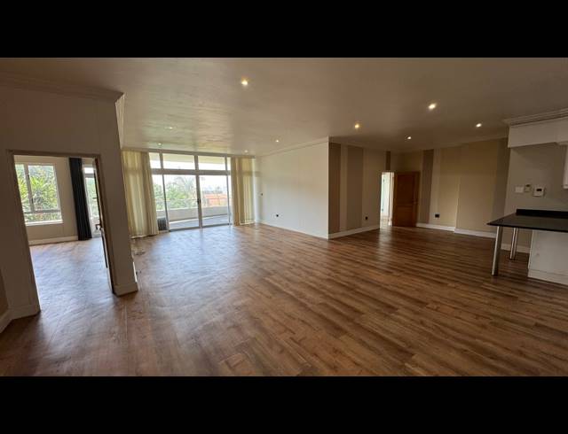 4 BEDROOM APARTMENT FOR SALE IN ESSENWOOD